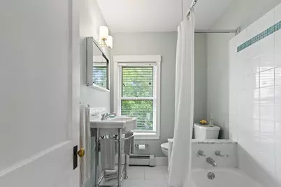 14 Holly Street, Portland, ME 04103 - Photo 32