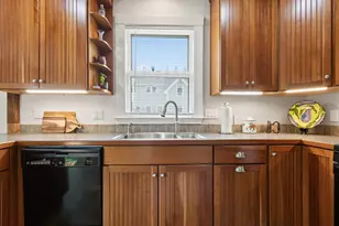 14 Holly St, Portland, ME 04103 - Photo 22