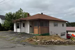 432 St Thomas St, Madawaska, ME 04756 - Photo 2