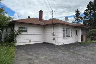 432 St Thomas St, Madawaska, ME 04756 - Photo 6