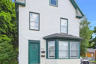 24 Main St, Fairfield, ME 04937 - Photo 2