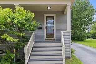 14 Holly St, Portland, ME 04103 - Photo 6