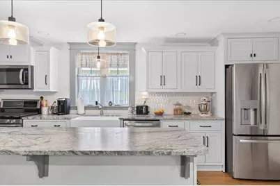 279 W Broadway, Bangor, ME 04401 - Photo 6