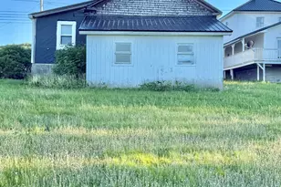 982 Main St, Grand Isle, ME 04746 - Photo 10