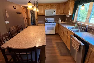 336 Bates St, Millinocket, ME 04462 - Photo 6