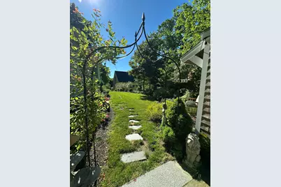 10 Highland Avenue, Ogunquit, ME 03907 - Photo 16
