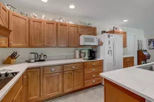 8 Village Dr, Turner, ME 04282 - Photo 12