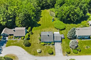 19 Hillcrest St, Hallowell, ME 04347 - Photo 6