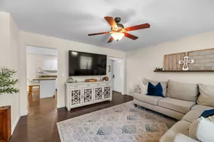 19 Hillcrest St, Hallowell, ME 04347 - Photo 18