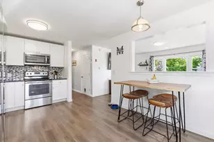 4 Queens Dr, Scarborough, ME 04074 - Photo 10