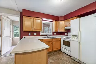 344 Benton Ave, Winslow, ME 04901 - Photo 4