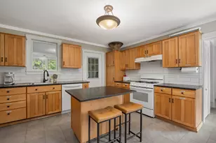 10 School St, Boothbay, ME 04544 - Photo 20