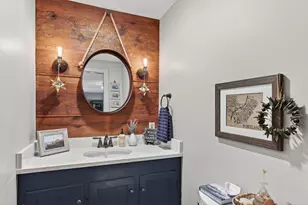 160 Memorial Hwy, North Yarmouth, ME 04097 - Photo 10