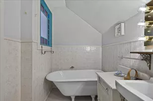 104 Front St, Belfast, ME 04915 - Photo 18