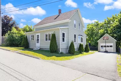 31 Dill Street, Lewiston, ME 04240 - Photo 2