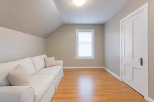 31 Dill St, Lewiston, ME 04240 - Photo 8
