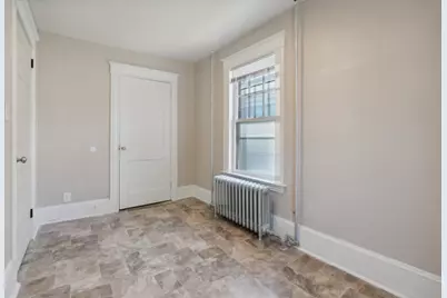 37 Union Street, Lewiston, ME 04240 - Photo 12