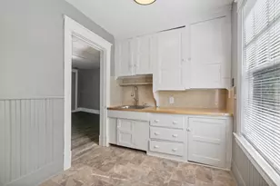 37 Union St, Lewiston, ME 04240 - Photo 6