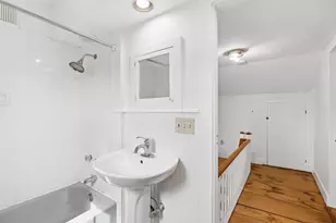 27 Pleasant St, Wiscasset, ME 04578 - Photo 36