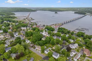 27 Pleasant St, Wiscasset, ME 04578 - Photo 50