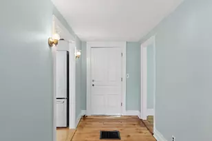 27 Pleasant St, Wiscasset, ME 04578 - Photo 22