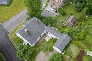 27 Pleasant St, Wiscasset, ME 04578 - Photo 48