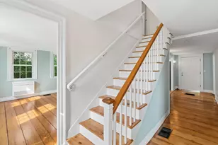 27 Pleasant St, Wiscasset, ME 04578 - Photo 12