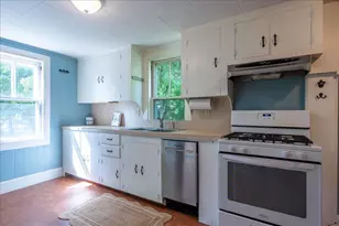 6 Thomas St, Camden, ME 04843 - Photo 6