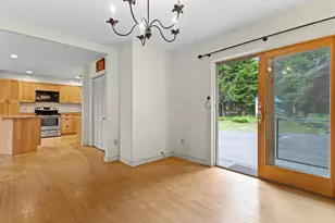 238 Brackett Ave, Portland, ME 04108 - Photo 8