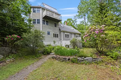 238 Brackett Avenue, Portland, ME 04108 - Photo 4