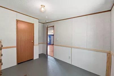 911 Main Street, Monmouth, ME 04259 - Photo 26