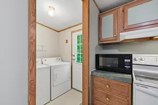 911 Main St, Monmouth, ME 04259 - Photo 22