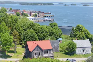 5 Franklin St, Eastport, ME 04631 - Photo 4