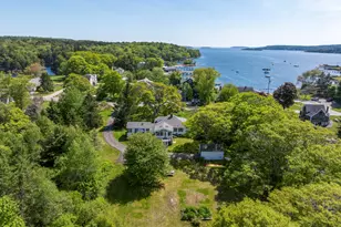 49 Murray Hl Rd, Boothbay, ME 04544 - Photo 2