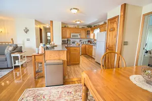 129 Summit St, Baileyville, ME 04694 - Photo 10