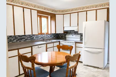 495 Riverview Street, Madawaska, ME 04756 - Photo 2