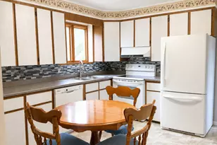495 Riverview St, Madawaska, ME 04756 - Photo 2
