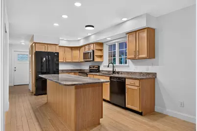 9 Hemlock Drive, Topsham, ME 04086 - Photo 4