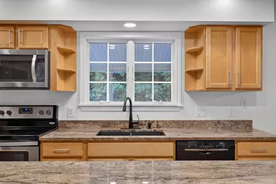 9 Hemlock Drive, Topsham, ME 04086 - Photo 8