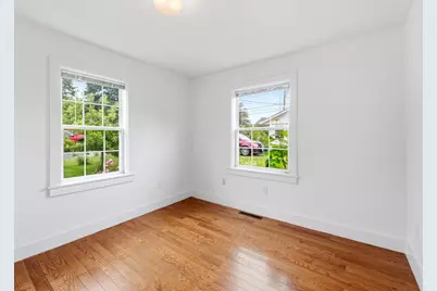 39 Knott Street, Rockland, ME 04841 - Photo 10