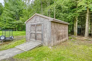 20 Fairwood Dr, Fairfield, ME 04937 - Photo 8