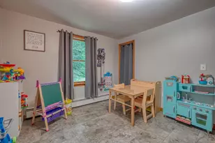 20 Fairwood Dr, Fairfield, ME 04937 - Photo 16