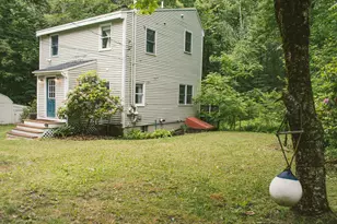 37 Pleasant Valley Rd, Cumberland, ME 04021 - Photo 4