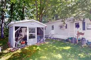8 Ledgemere Ln, Lewiston, ME 04240 - Photo 24