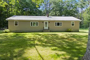 607 Granite St, Yarmouth, ME 04096 - Photo 1