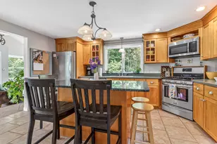 381 Ludlow St, Portland, ME 04102 - Photo 10