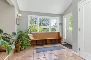 381 Ludlow St, Portland, ME 04102 - Photo 8