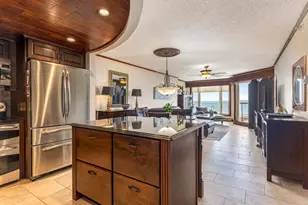 207 E Grand Ave, Old Orchard Beach, ME 04064 - Photo 4