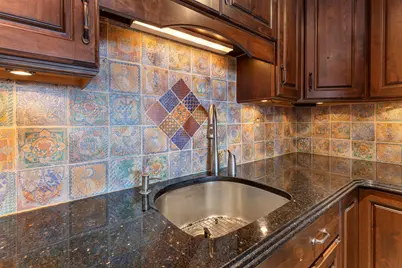 207 E Grand Avenue #C2, Old Orchard Beach, ME 04064 - Photo 10