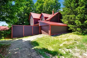 445 N Hill Rd, Buckfield, ME 04220 - Photo 8